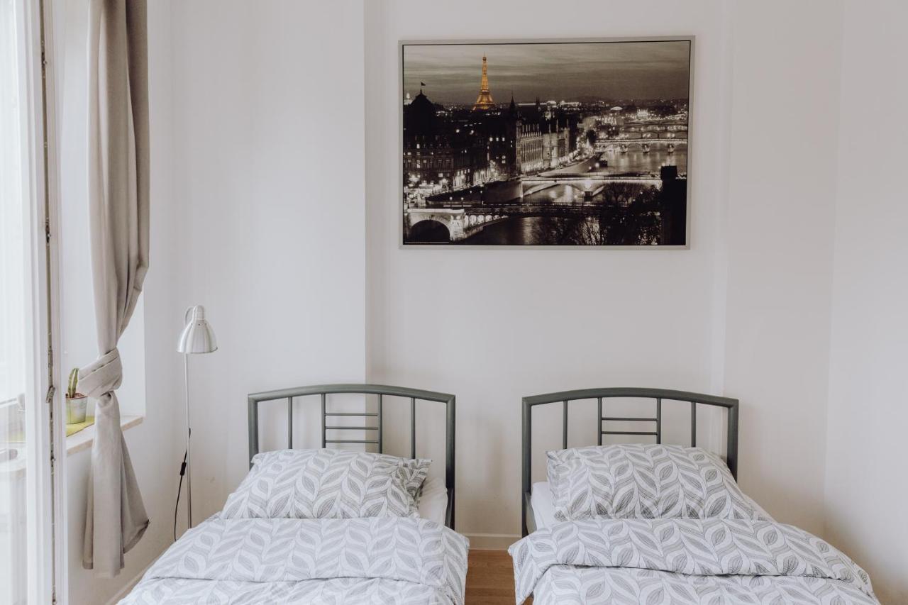 Adventura Hostel Varsó Kültér fotó