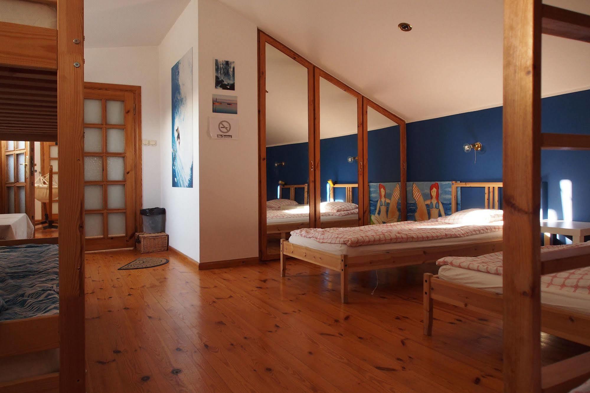 Adventura Hostel Varsó Kültér fotó